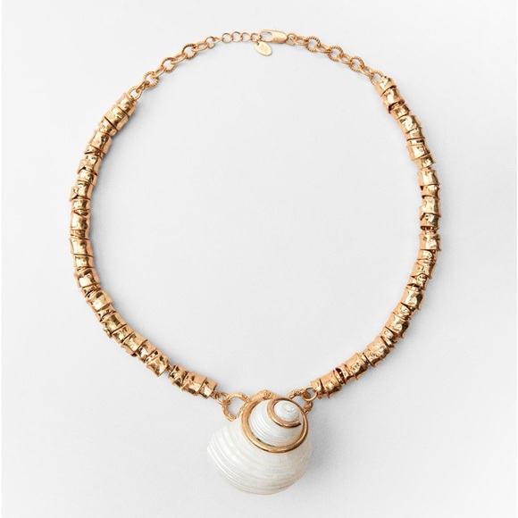 ZARA Shell Necklace - Picture 9 of 14